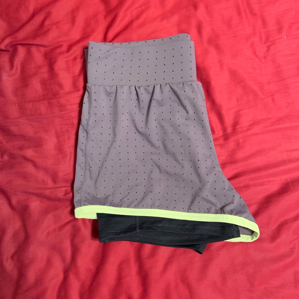Fabletics Olesia Shorts